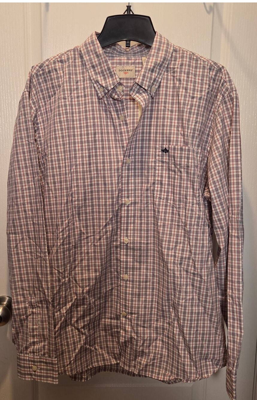 NWT Dockers Standard Fit men XL plaid